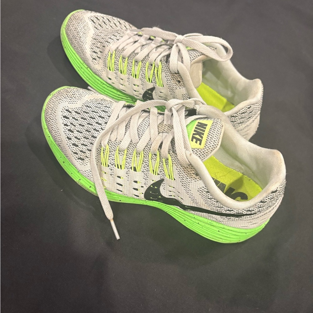 Nike Free Running Shoes